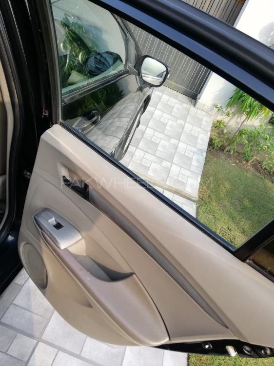Honda City 2014 for Sale in Lahore Honda City 2014 for Sale in Lahore Image-6
