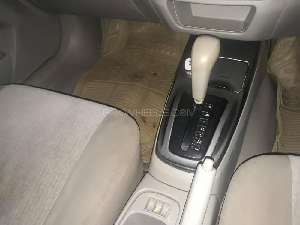 Mitsubishi Lancer 2005 for Sale in Lahore Mitsubishi Lancer 2005 for Sale in Lahore Image-10