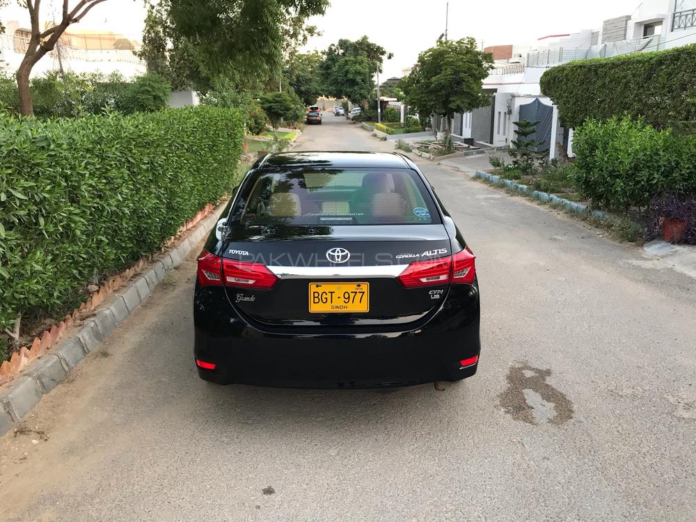 Toyota Corolla 2016 for Sale in Karachi Toyota Corolla 2016 for Sale in Karachi Image-8