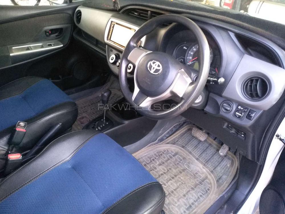 Toyota Vitz 2014 for Sale in Karachi Toyota Vitz 2014 for Sale in Karachi Image-4