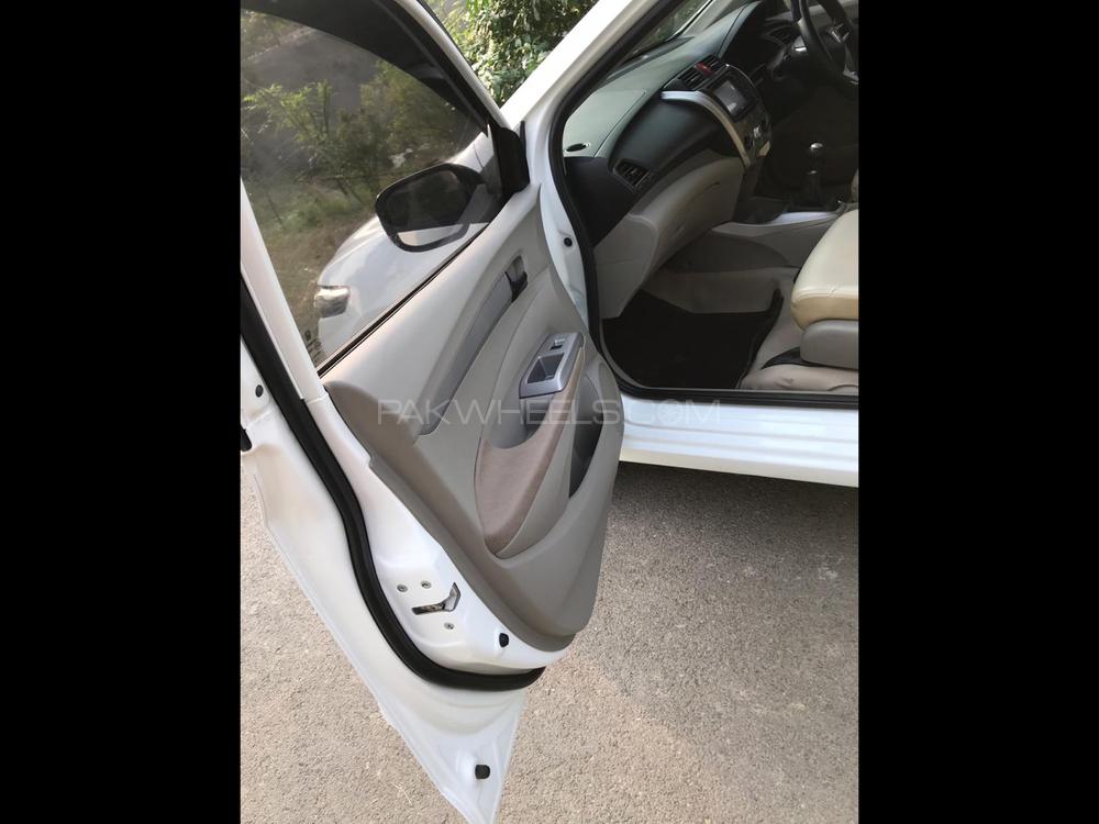 Honda City 2018 for Sale in Lahore Honda City 2018 for Sale in Lahore Image-6