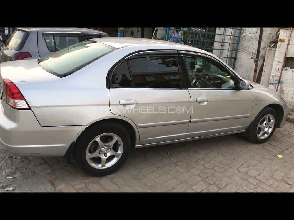 Honda Civic 2004 for Sale in Bahawalnagar Honda Civic 2004 for Sale in Bahawalnagar Image-5