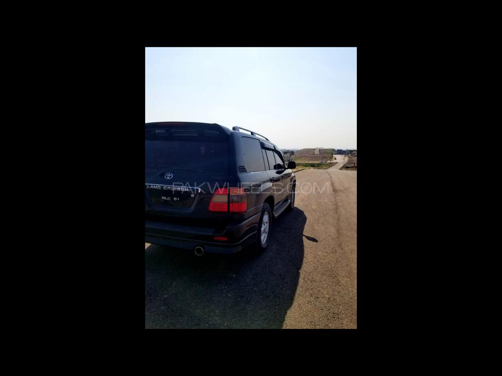 Toyota Land Cruiser 2003 for Sale in Rawalpindi Toyota Land Cruiser 2003 for Sale in Rawalpindi Image-3