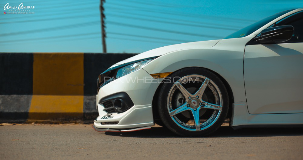 Honda Civic - 2018  Honda Civic - 2018  Image-5