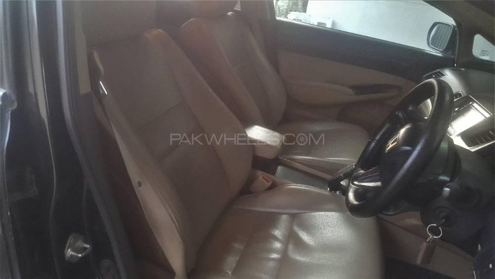 Honda Civic 2007 for Sale in Abbottabad Honda Civic 2007 for Sale in Abbottabad Image-13