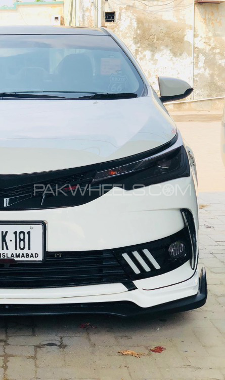 Toyota Corolla - 2018  Toyota Corolla - 2018  Image-3
