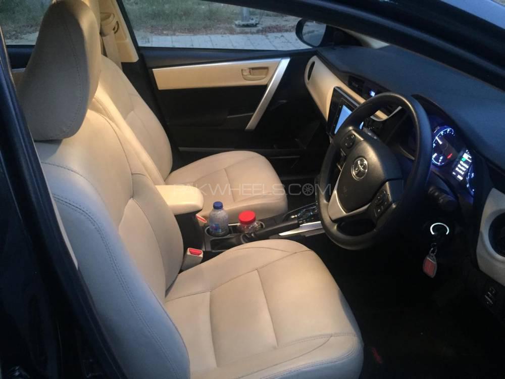 Toyota Corolla 2017 for Sale in Lahore Toyota Corolla 2017 for Sale in Lahore Image-13