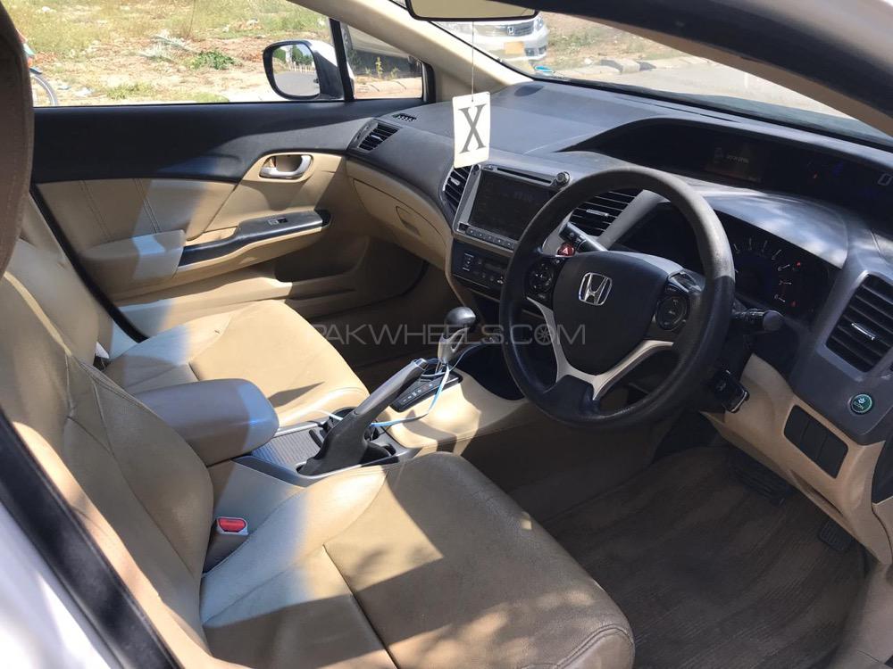 ہونڈا سوک 2015 for Sale in کراچی ہونڈا سوک 2015 for Sale in کراچی Image-6
