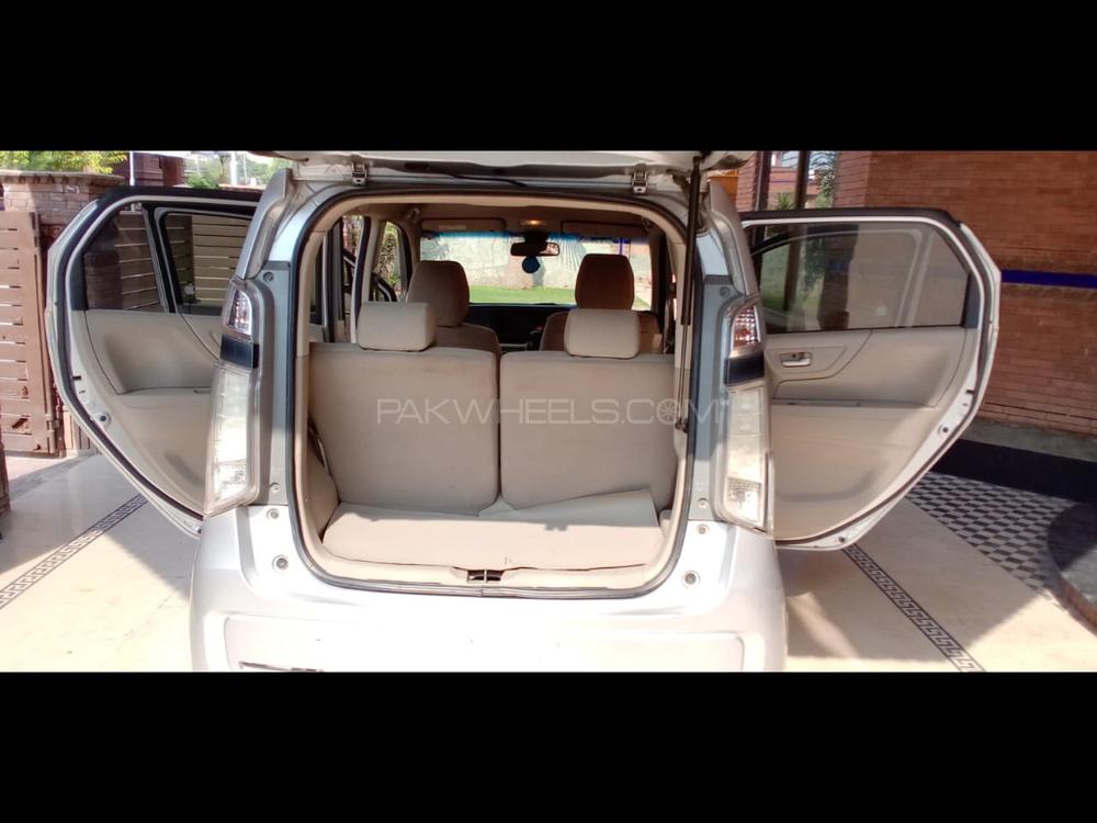 Honda N Wgn 2014 for Sale in Rawalpindi Honda N Wgn 2014 for Sale in Rawalpindi Image-8