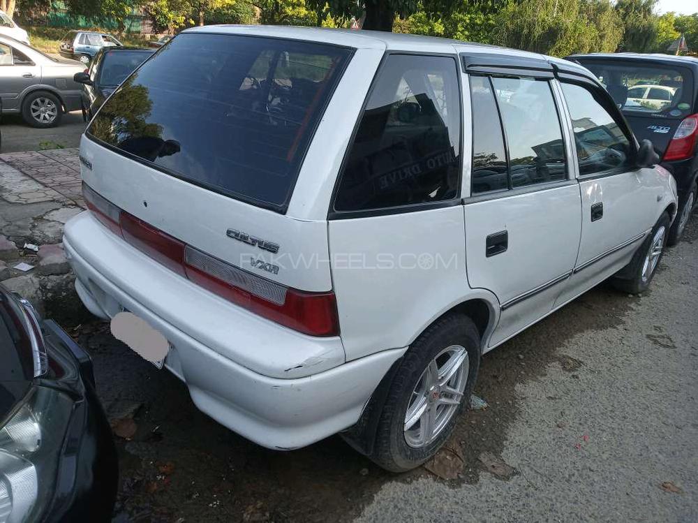 Suzuki Cultus 2001 for Sale in Islamabad Suzuki Cultus 2001 for Sale in Islamabad Image-3