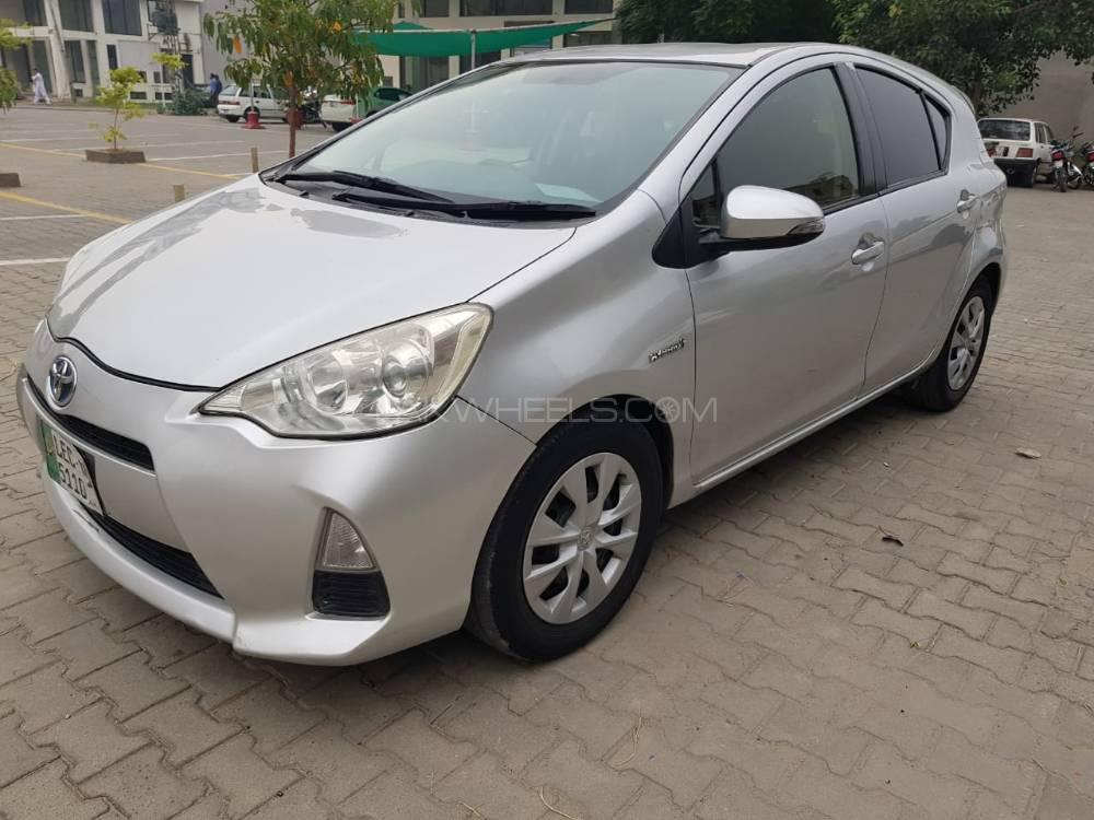 Toyota Aqua 2012 for Sale in Lahore Toyota Aqua 2012 for Sale in Lahore Image-4
