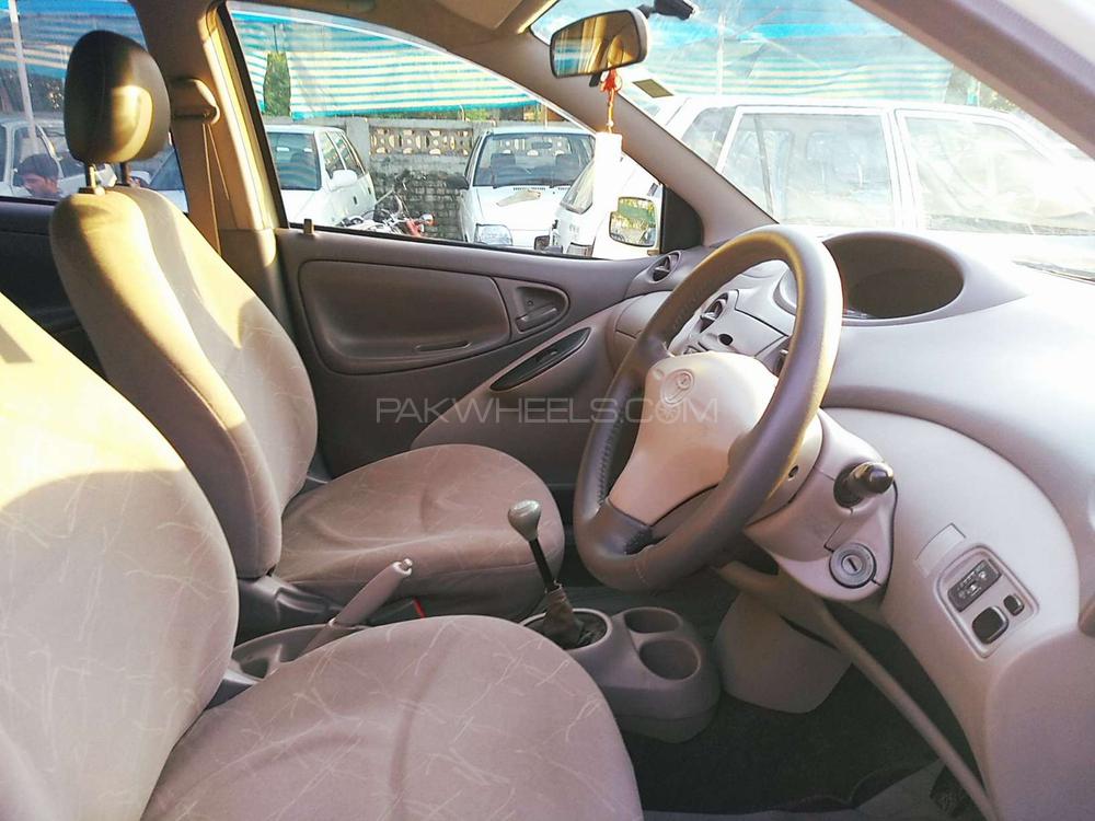 Toyota Platz 2001 for Sale in Rawalpindi Toyota Platz 2001 for Sale in Rawalpindi Image-8