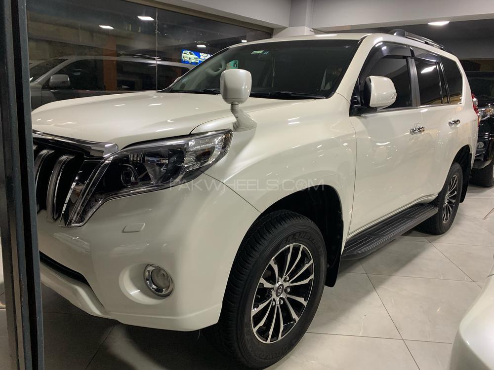 Toyota Prado 2014 for Sale in Islamabad Toyota Prado 2014 for Sale in Islamabad Image-4