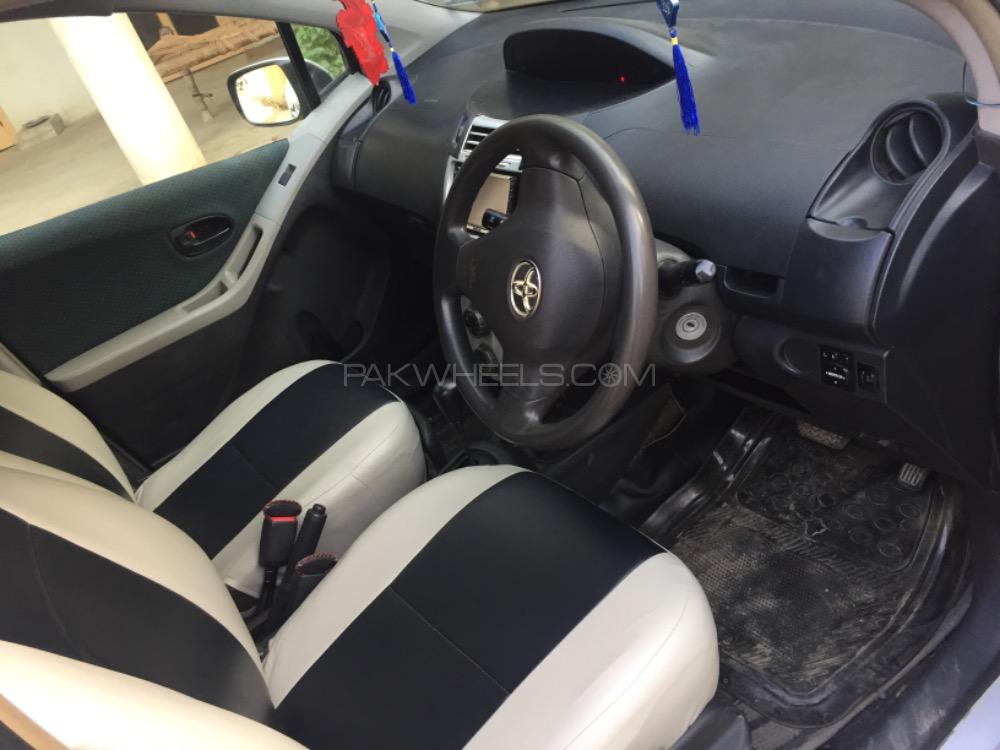 Toyota Vitz 2006 for Sale in Nowshera Toyota Vitz 2006 for Sale in Nowshera Image-8