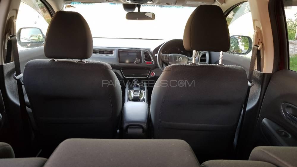 Honda Vezel 2014 for Sale in Karachi Honda Vezel 2014 for Sale in Karachi Image-3