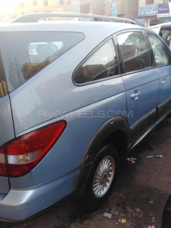 SsangYong Stavic 2005 for Sale in Karachi SsangYong Stavic 2005 for Sale in Karachi Image-3