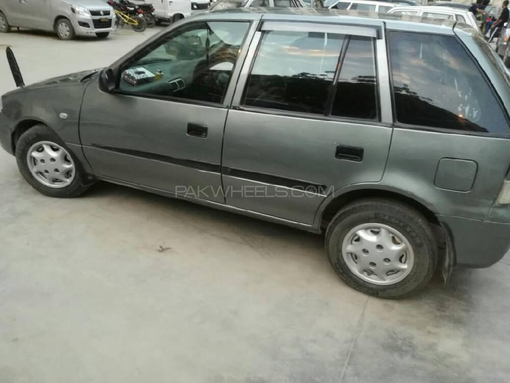 Suzuki Cultus 2013 for Sale in Karachi Suzuki Cultus 2013 for Sale in Karachi Image-5