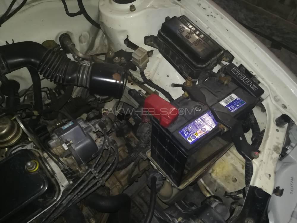 Toyota Corolla 2001 for Sale in Nowshera Toyota Corolla 2001 for Sale in Nowshera Image-11