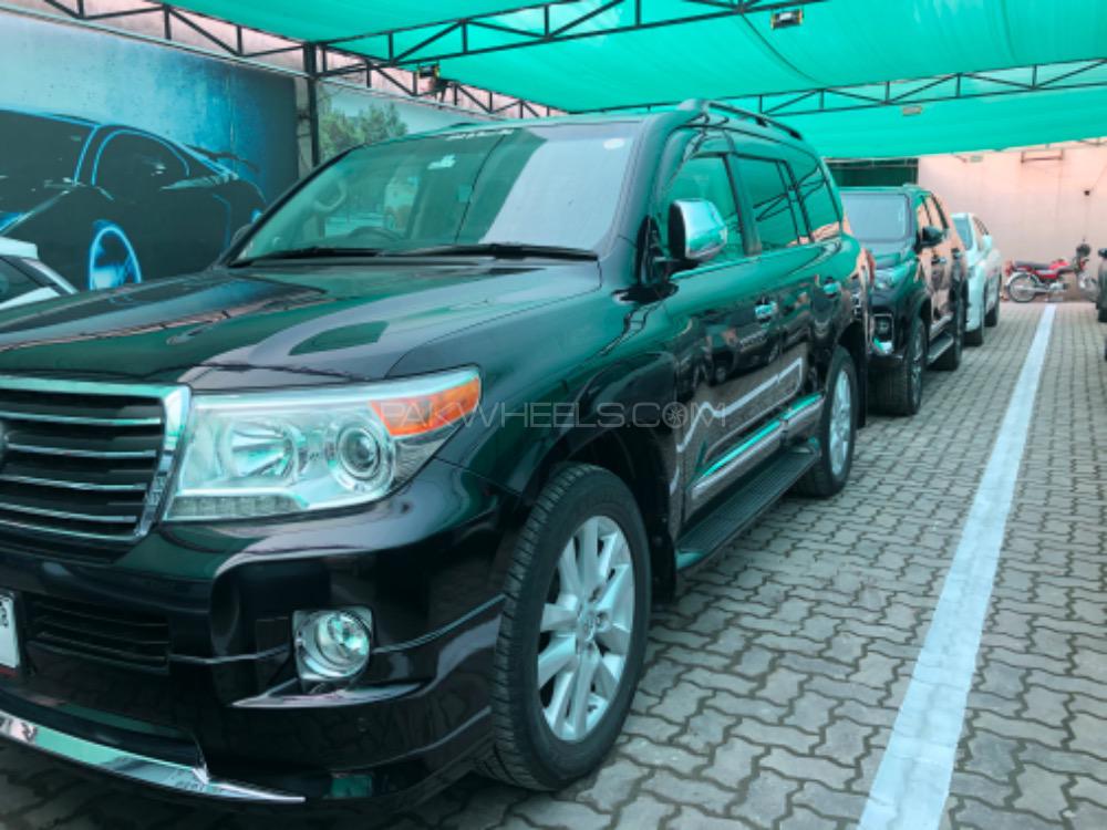 Toyota Land Cruiser 2012 for Sale in Lahore Toyota Land Cruiser 2012 for Sale in Lahore Image-3