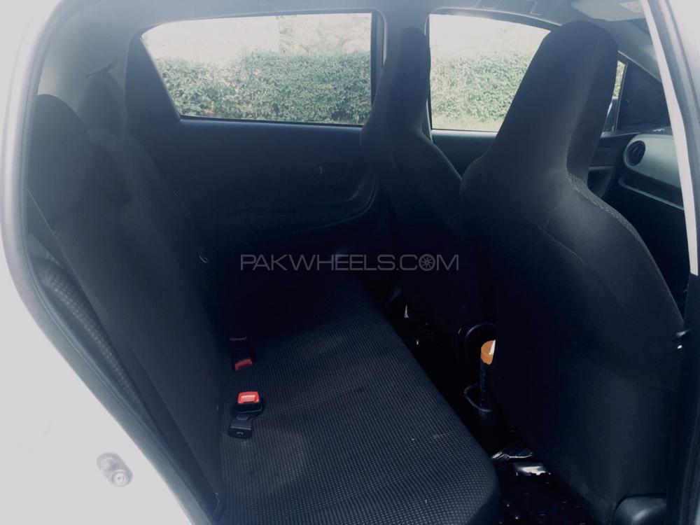 Toyota Vitz 2015 for Sale in Islamabad Toyota Vitz 2015 for Sale in Islamabad Image-8