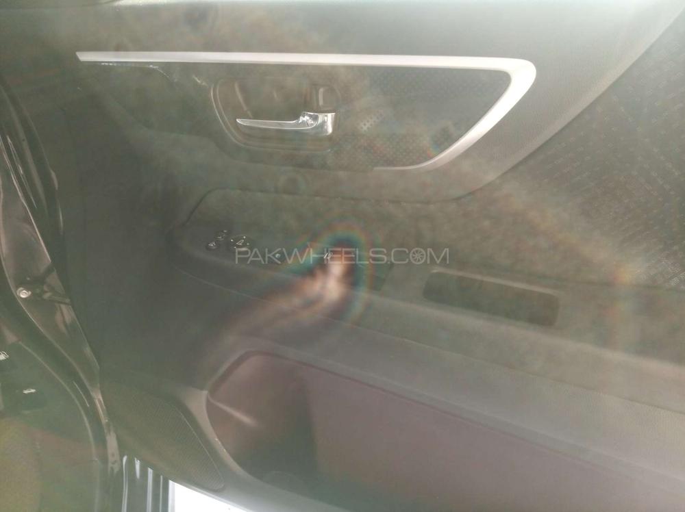 Honda N Wgn 2015 for Sale in Gujranwala Honda N Wgn 2015 for Sale in Gujranwala Image-9
