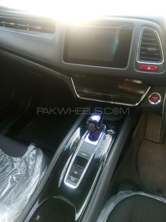 ہونڈا ویزِل 2013 for Sale in گجرانوالہ ہونڈا ویزِل 2013 for Sale in گجرانوالہ Image-13