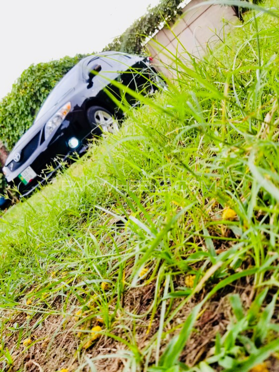 Toyota Corolla - 2012  Toyota Corolla - 2012  Image-2