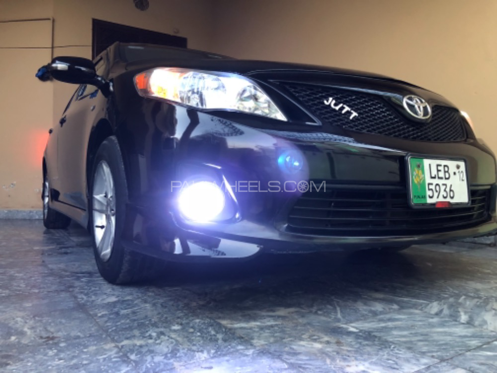 Toyota Corolla - 2012  Toyota Corolla - 2012  Image-4
