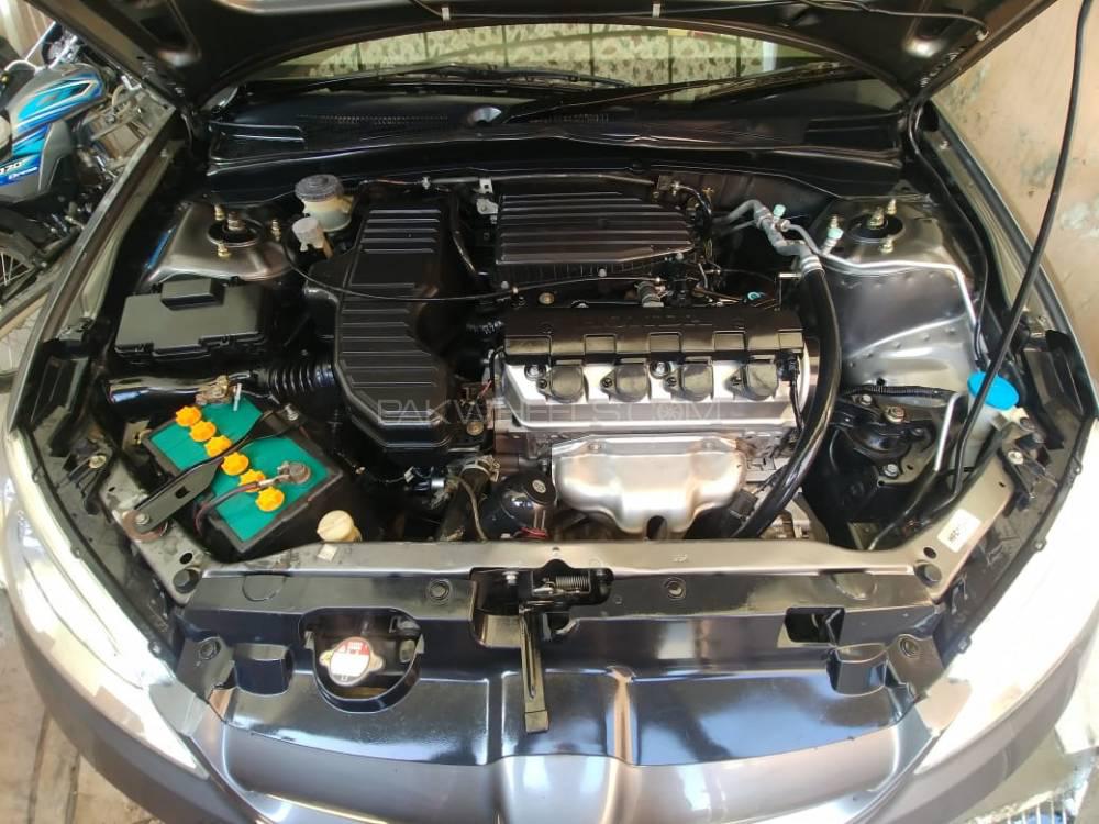 Honda Civic 2005 for Sale in Rawalpindi Honda Civic 2005 for Sale in Rawalpindi Image-10