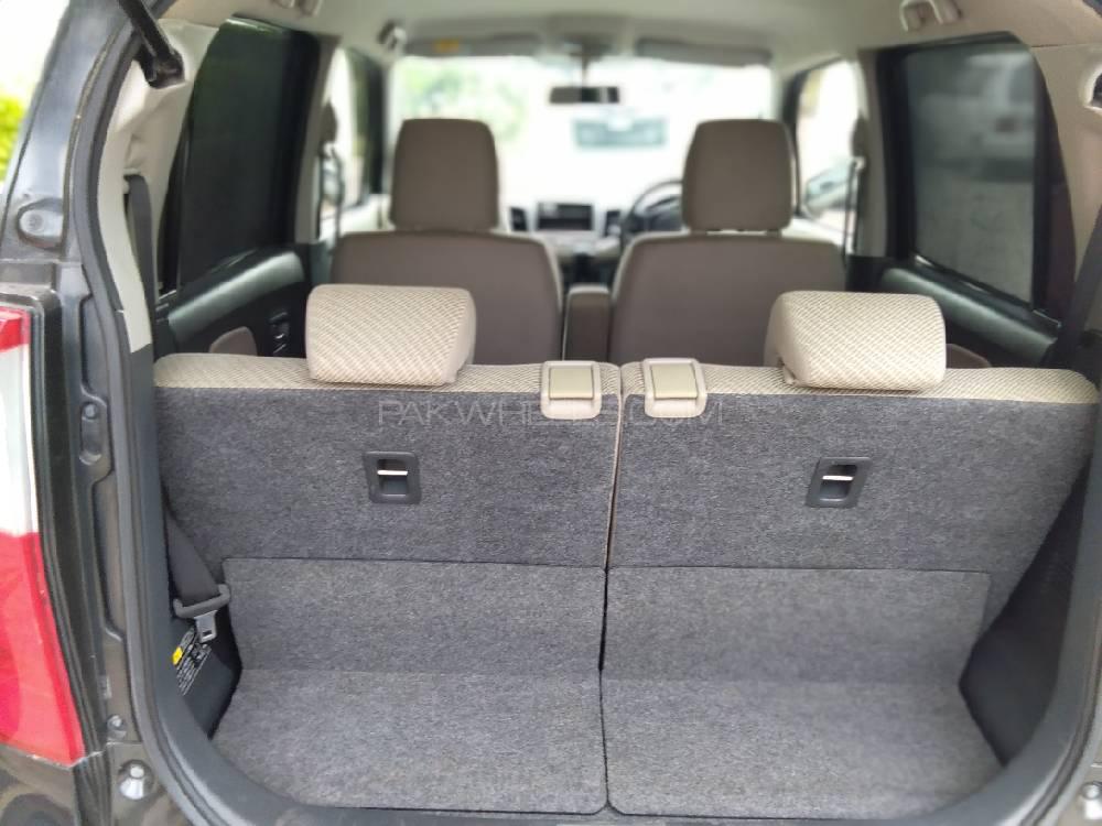 Suzuki Wagon R 2014 for Sale in Islamabad Suzuki Wagon R 2014 for Sale in Islamabad Image-7