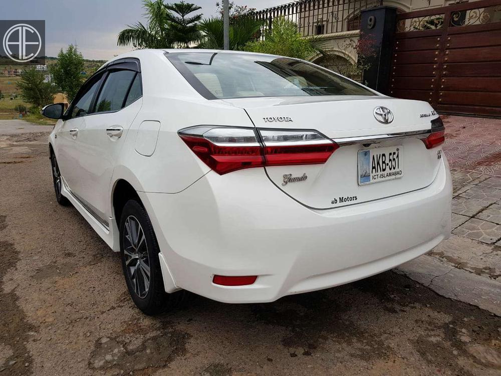 Toyota Corolla 2018 for Sale in Rawalpindi Toyota Corolla 2018 for Sale in Rawalpindi Image-5