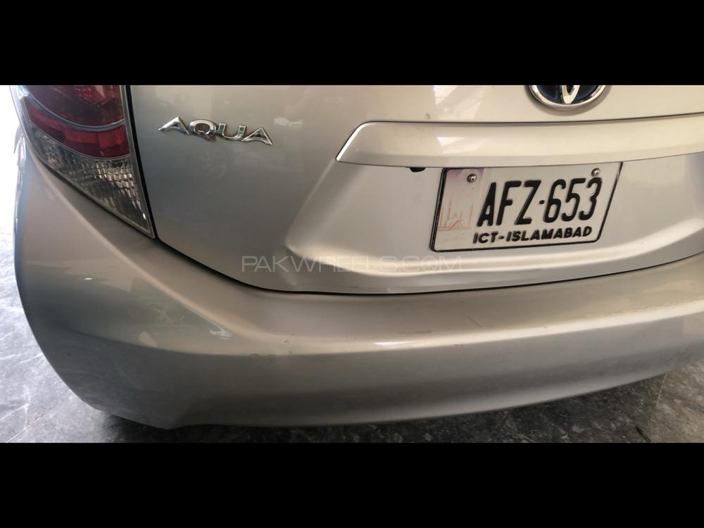 Toyota Aqua 2013 for Sale in Lahore Toyota Aqua 2013 for Sale in Lahore Image-9