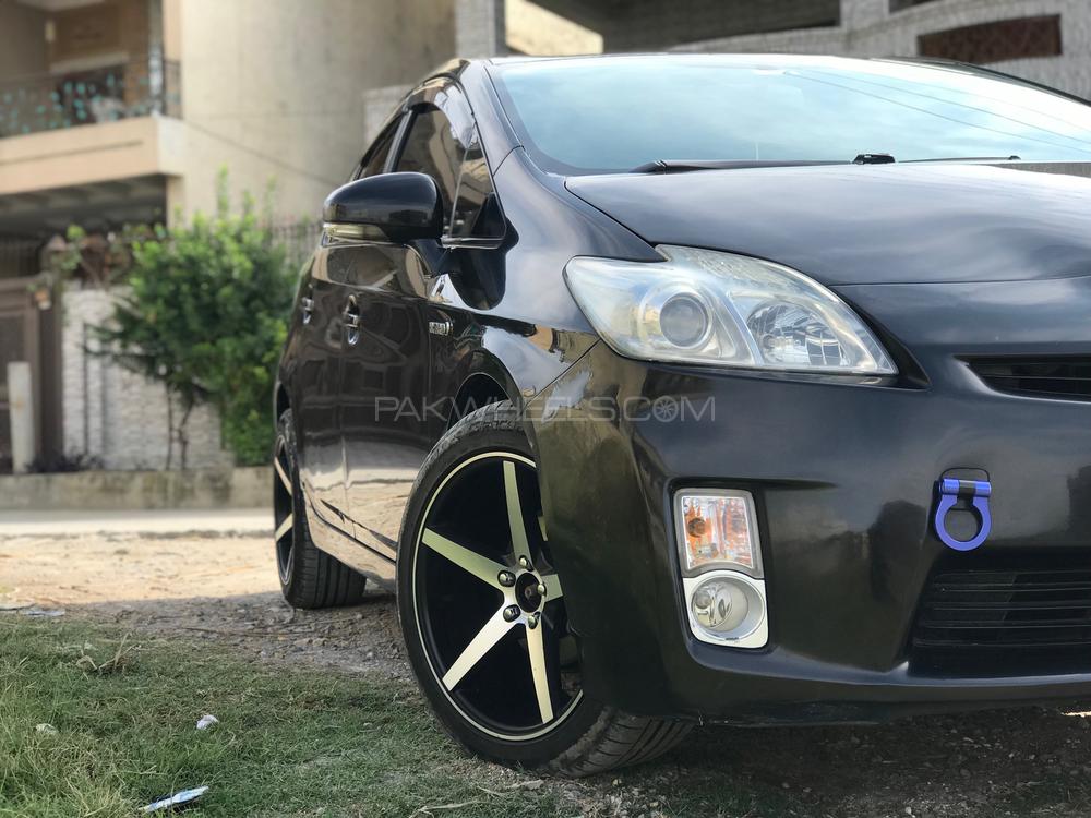 Toyota Prius 2010 for Sale in Wah cantt Image-1