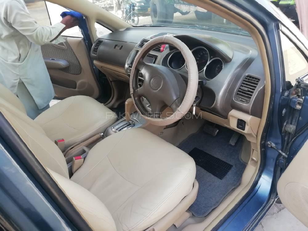 ہونڈا سٹی 2005 for Sale in فیصل آباد ہونڈا سٹی 2005 for Sale in فیصل آباد Image-7