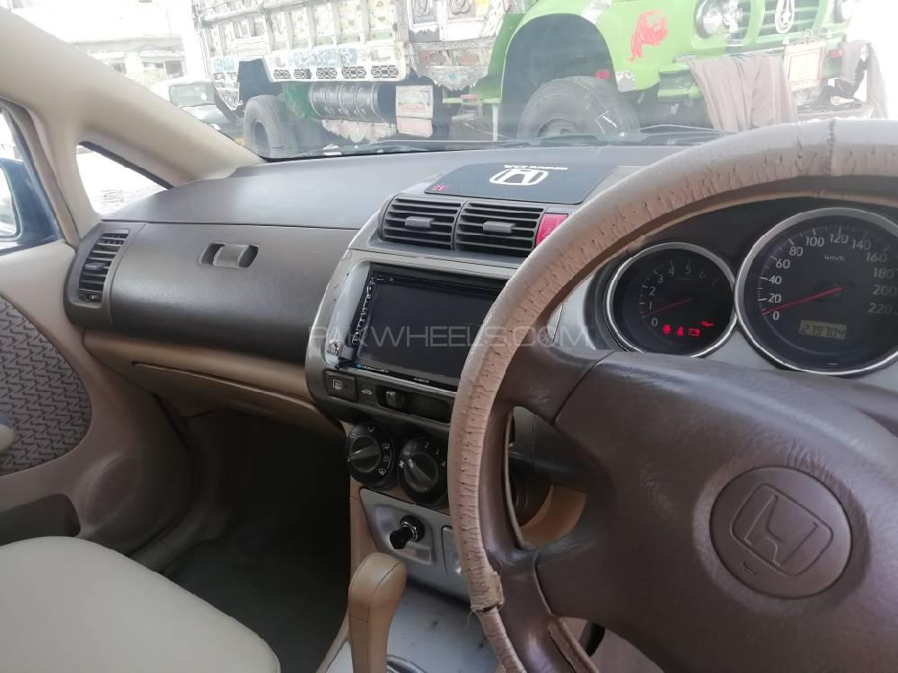 ہونڈا سٹی 2005 for Sale in فیصل آباد ہونڈا سٹی 2005 for Sale in فیصل آباد Image-9