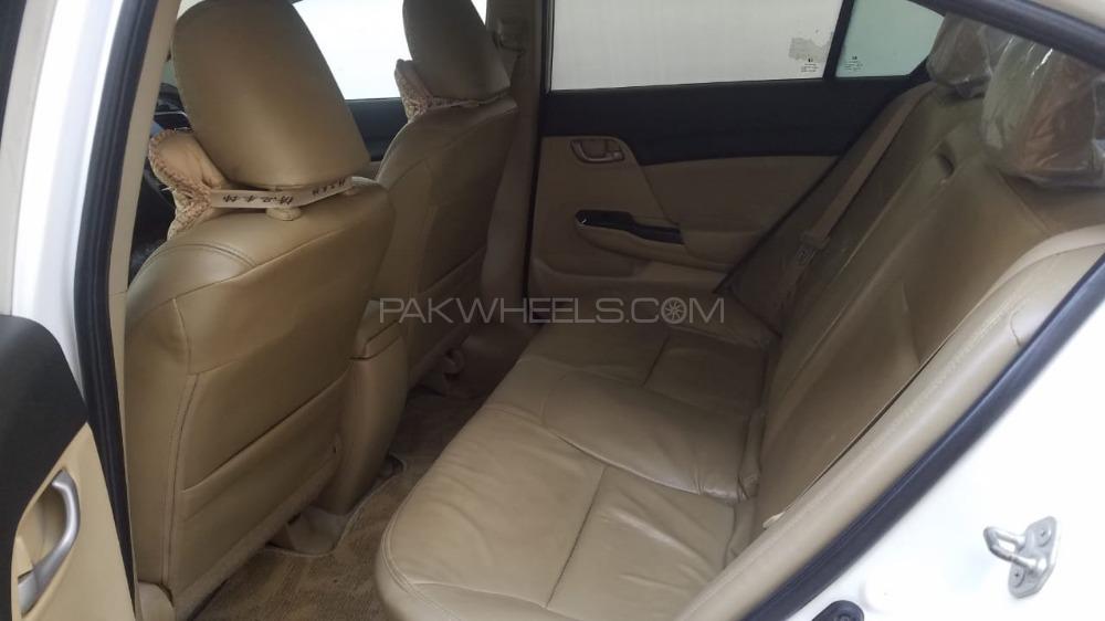 Honda Civic 2015 for Sale in Karachi Honda Civic 2015 for Sale in Karachi Image-10