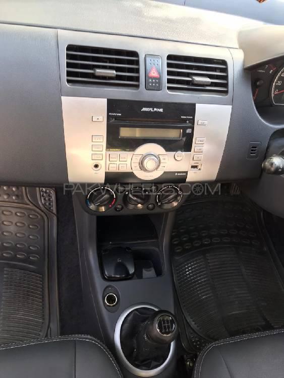 Suzuki Swift 2015 for Sale in Karachi Suzuki Swift 2015 for Sale in Karachi Image-11