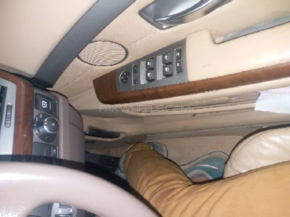 بی ایم ڈبلیو 7 سیریز 2003 for Sale in اسلام آباد بی ایم ڈبلیو 7 سیریز 2003 for Sale in اسلام آباد Image-7