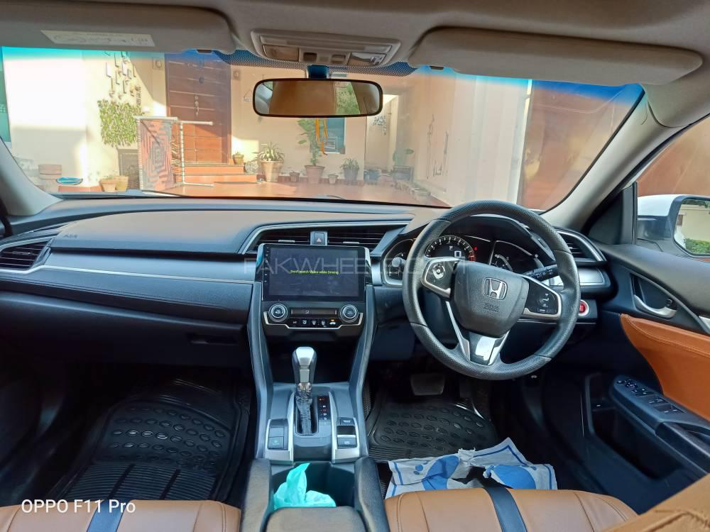 Honda Civic 2017 for Sale in Multan Honda Civic 2017 for Sale in Multan Image-3