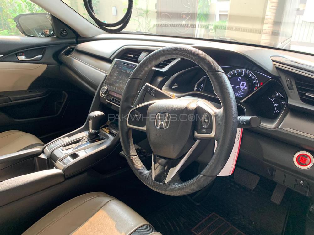 Honda Civic 2018 for Sale in Gujranwala Honda Civic 2018 for Sale in Gujranwala Image-5