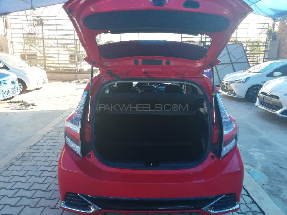 Toyota Aqua 2017 for Sale in Rawalpindi Toyota Aqua 2017 for Sale in Rawalpindi Image-7
