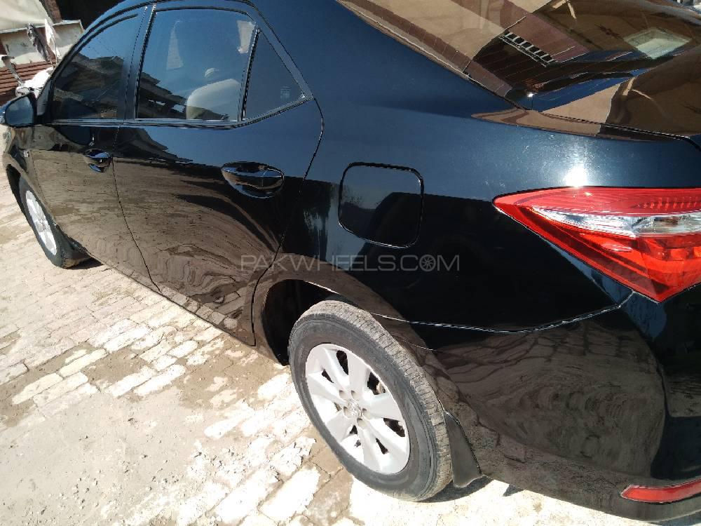 Toyota Corolla 2014 for Sale in Gujrat Toyota Corolla 2014 for Sale in Gujrat Image-6