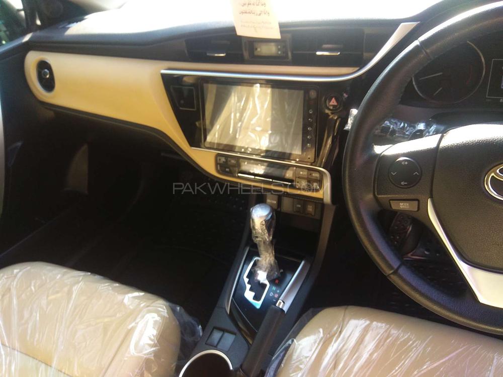 Toyota Corolla 2019 for Sale in Lahore Toyota Corolla 2019 for Sale in Lahore Image-9