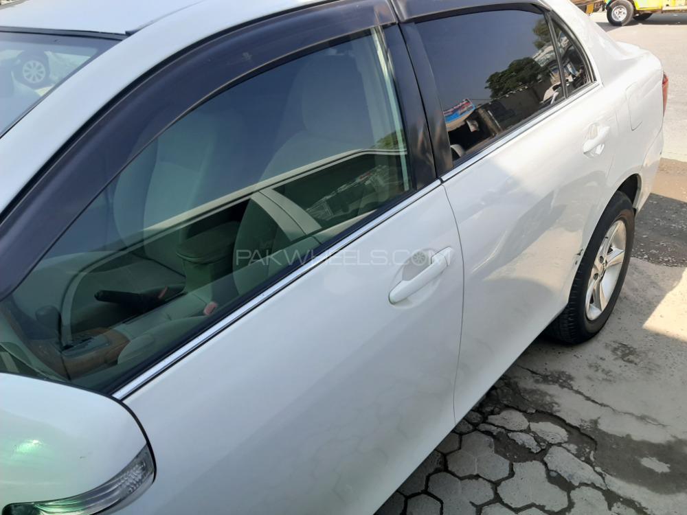 Toyota Corolla Axio 2007 for Sale in Abbottabad Image-1