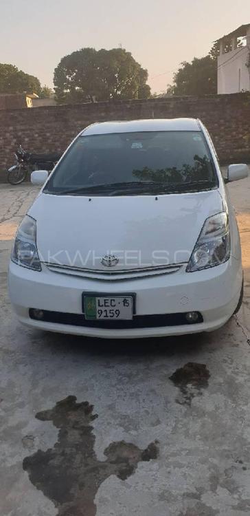 Toyota Prius 2010 for Sale in Sialkot Image-1