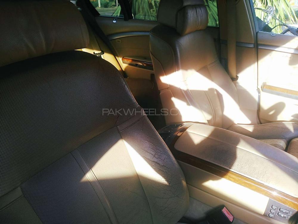 BMW 7 Series 2005 for Sale in Rawalpindi BMW 7 Series 2005 for Sale in Rawalpindi Image-8