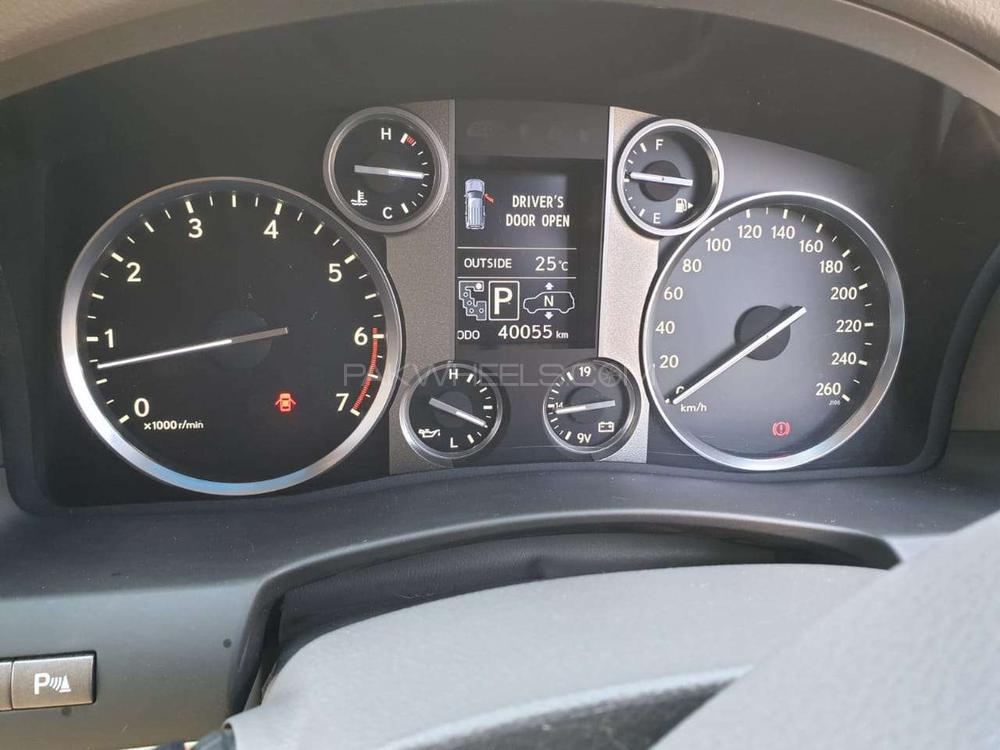 Lexus LX Series 2013 for Sale in Lahore Lexus LX Series 2013 for Sale in Lahore Image-8