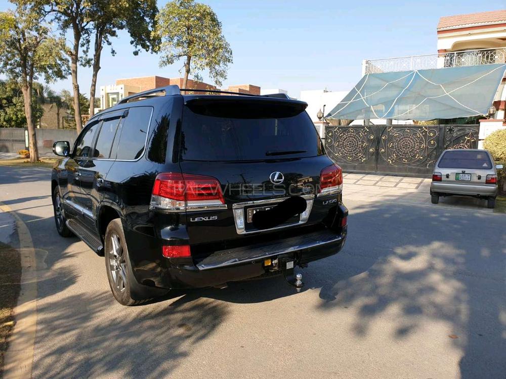 Lexus LX Series 2013 for Sale in Lahore Lexus LX Series 2013 for Sale in Lahore Image-12