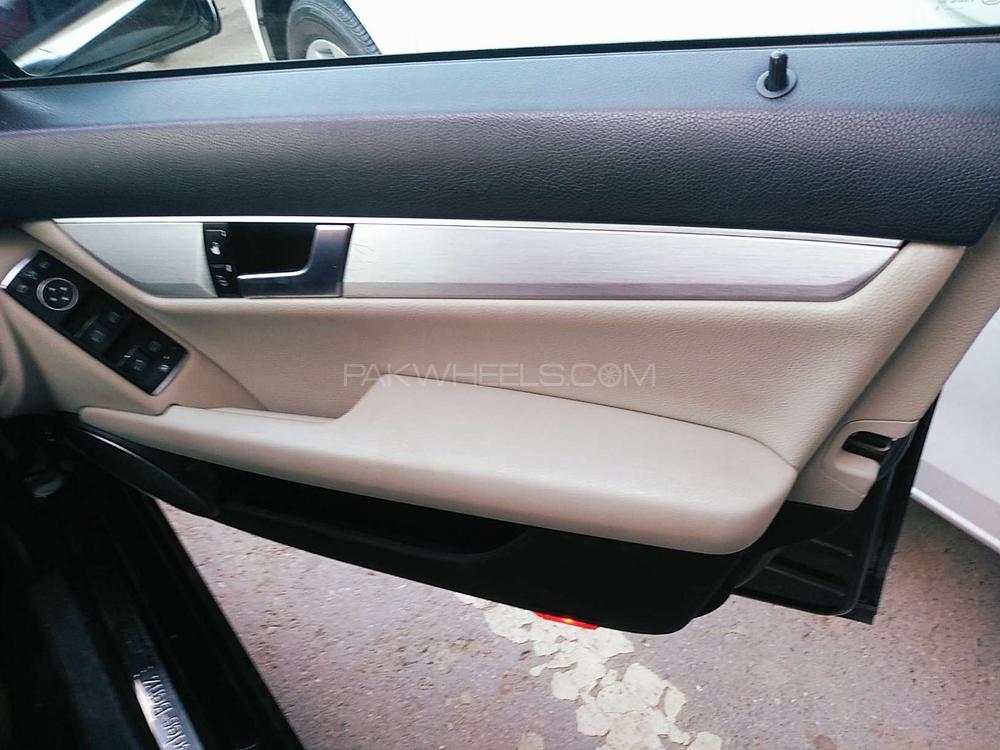 Mercedes Benz C Class 2013 for Sale in Rawalpindi Mercedes Benz C Class 2013 for Sale in Rawalpindi Image-8