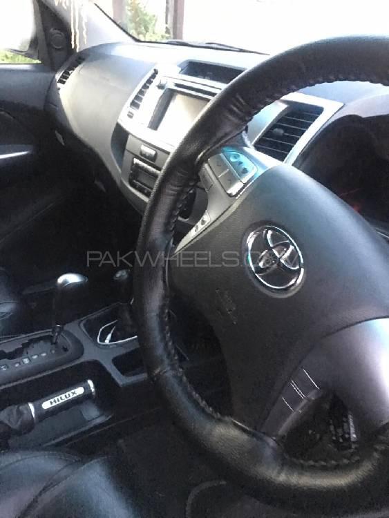 ٹویوٹا ہائیلکس 2014 for Sale in منڈی بہاؤ الدین ٹویوٹا ہائیلکس 2014 for Sale in منڈی بہاؤ الدین Image-9